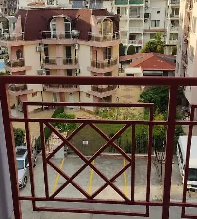 Central Plaza -студио Appartement *